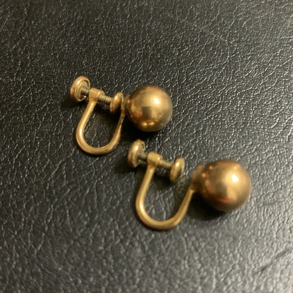 1/20 12k GF Ball screw back earrings by Amco - Picture 2 of 5